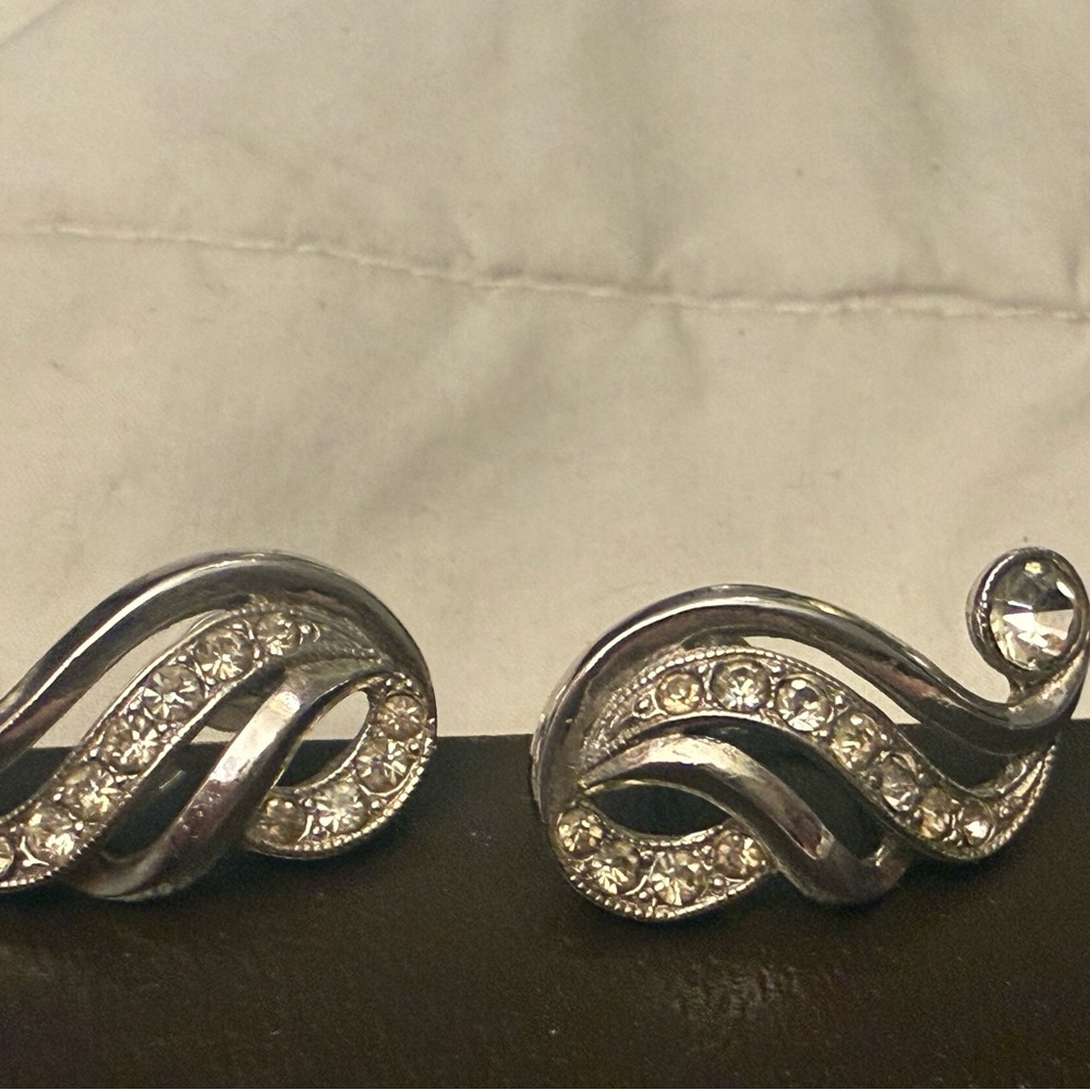 Elegant Silver and Crystal Earrings